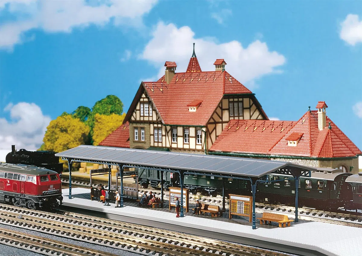 Faller 222164 - Modellismo Ferroviario, Banchina della Stazione