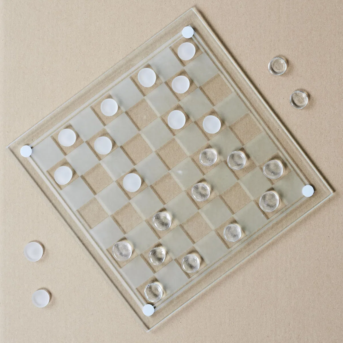 MISTER GADGET, MG3412, Gioco di Dama in Vetro, Gioco di Dama in Vetro Bianco, Nero, Momenti di Relax e apprezzabile estetica per Gli Amanti dei Giochi da Tavolo!