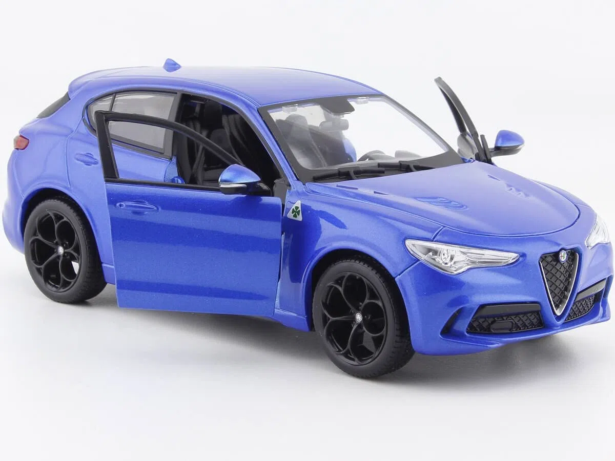 Bburago B18-21086 Alfa Romeo Stelvio in Scala 1:24, Rosso