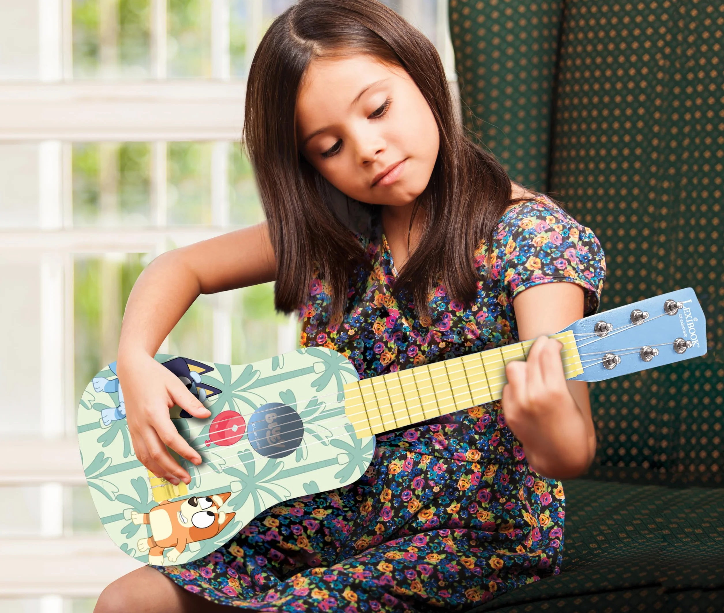 Lexibook, Bluey, La mia Prima Chitarra per Bambini, 6 Corde in Nylon, 53 cm, Guida Inclusa, Blu, K200BYLXB