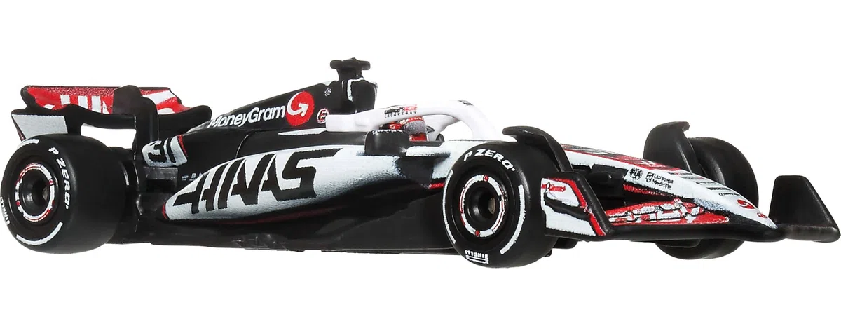 Hot Wheels Scala 1:64 Auto da Corsa Giocattolo da Collezione Premium in Metallo Pressofuso Formula 1 con Pneumatici per Piloti Veri e Corpo/Telaio in Metallo (Gli Stili Possono Variare)