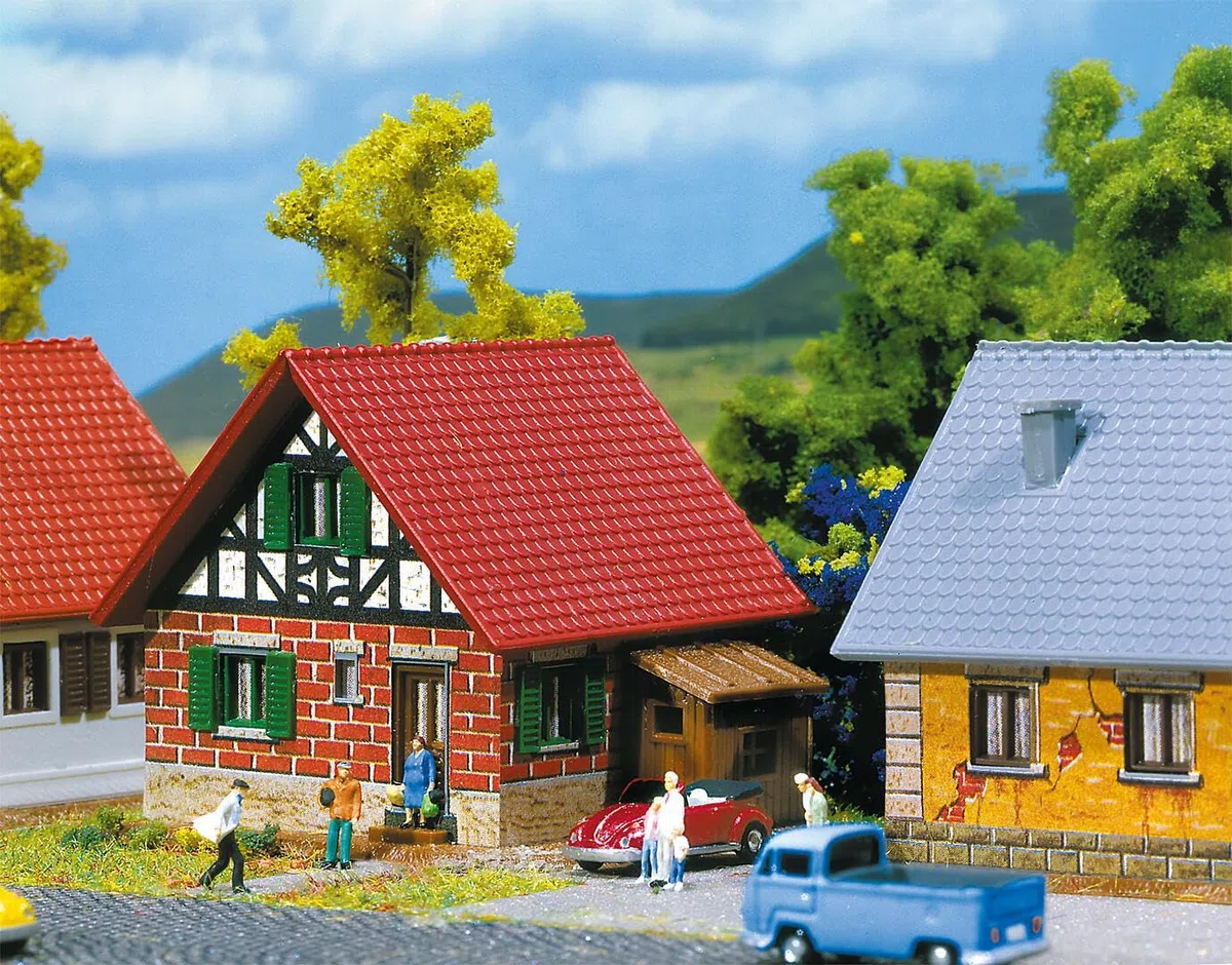 282764 - Faller Z - Siedlungshaus Klinker und Fachwerk [Giocattolo]