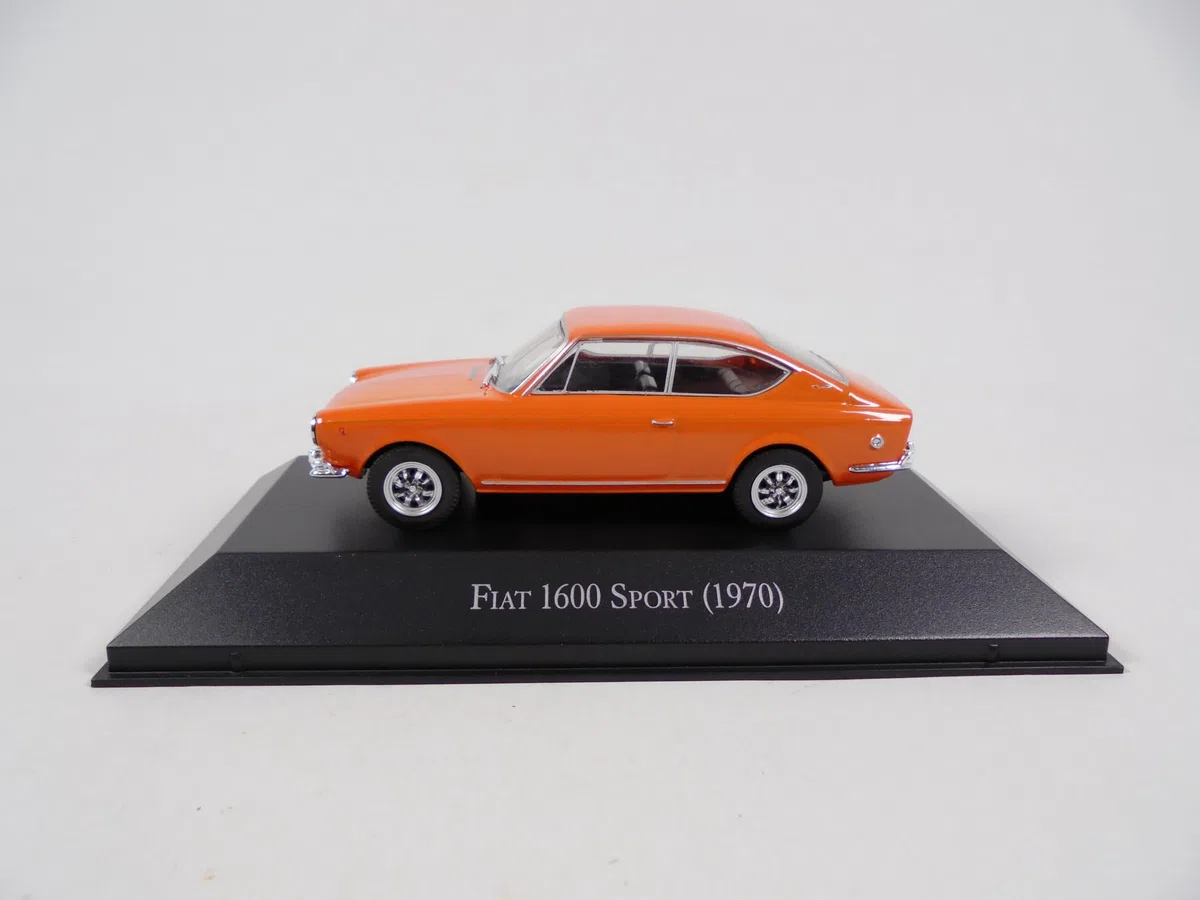 OPO 10 - Auto in Miniatura 1/43 Compatibile con Fiat 1600 Sport (1970) - AR84