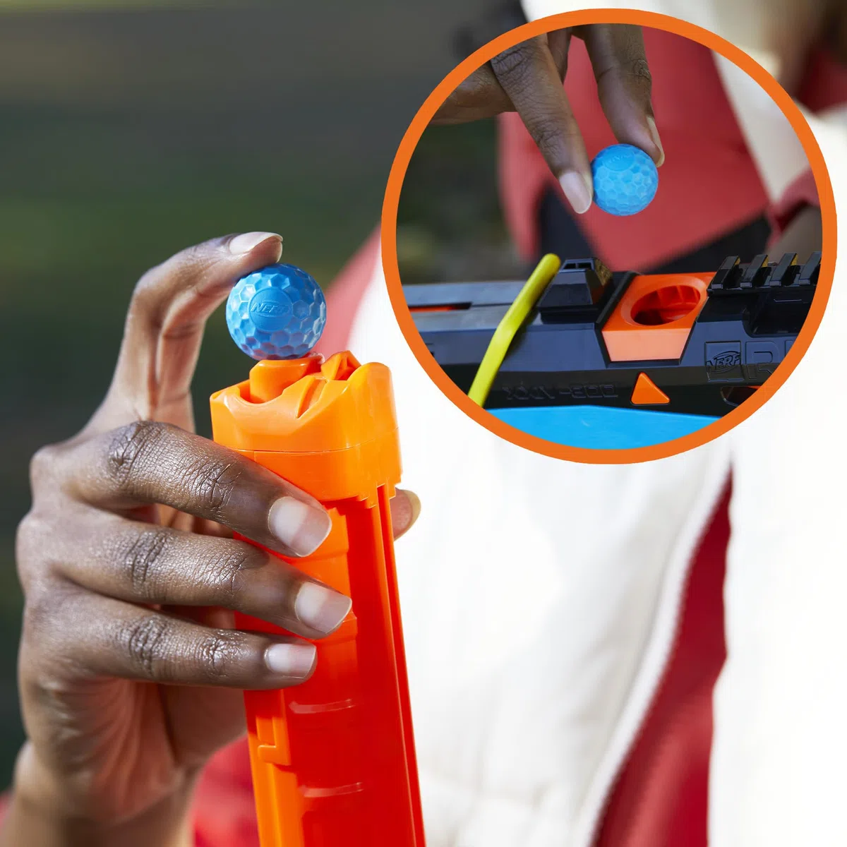 Nerf Rival Mirage XXIV-800, Blaster con 10 pallottole Nerf Rival, 2 modalità di caricamento, caricatore rimovibile da 8 pallottole, adescamento a pompa, adatto come regalo per ragazzi