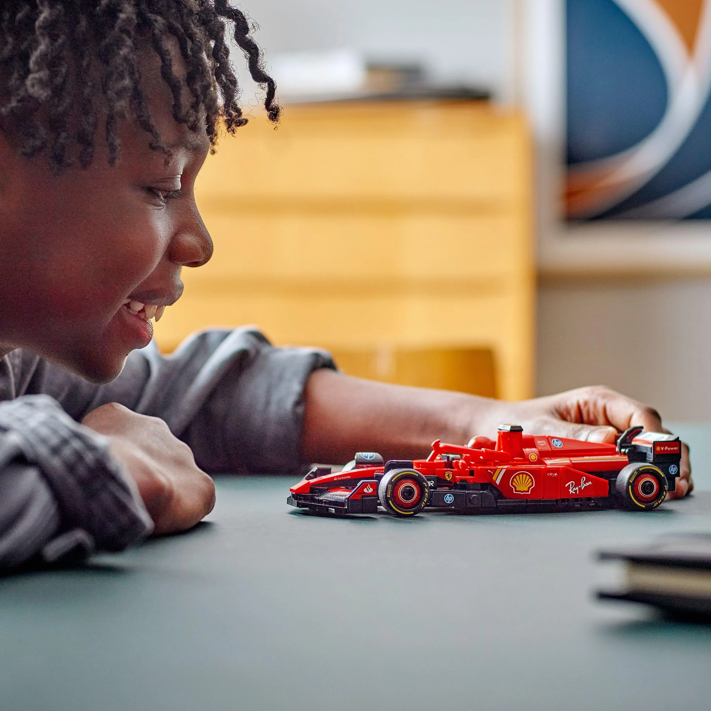 LEGO Speed Champions Ferrari F1 SF-24 77242 Auto da Corsa Giocattolo da Collezione con Minifigure Pilota