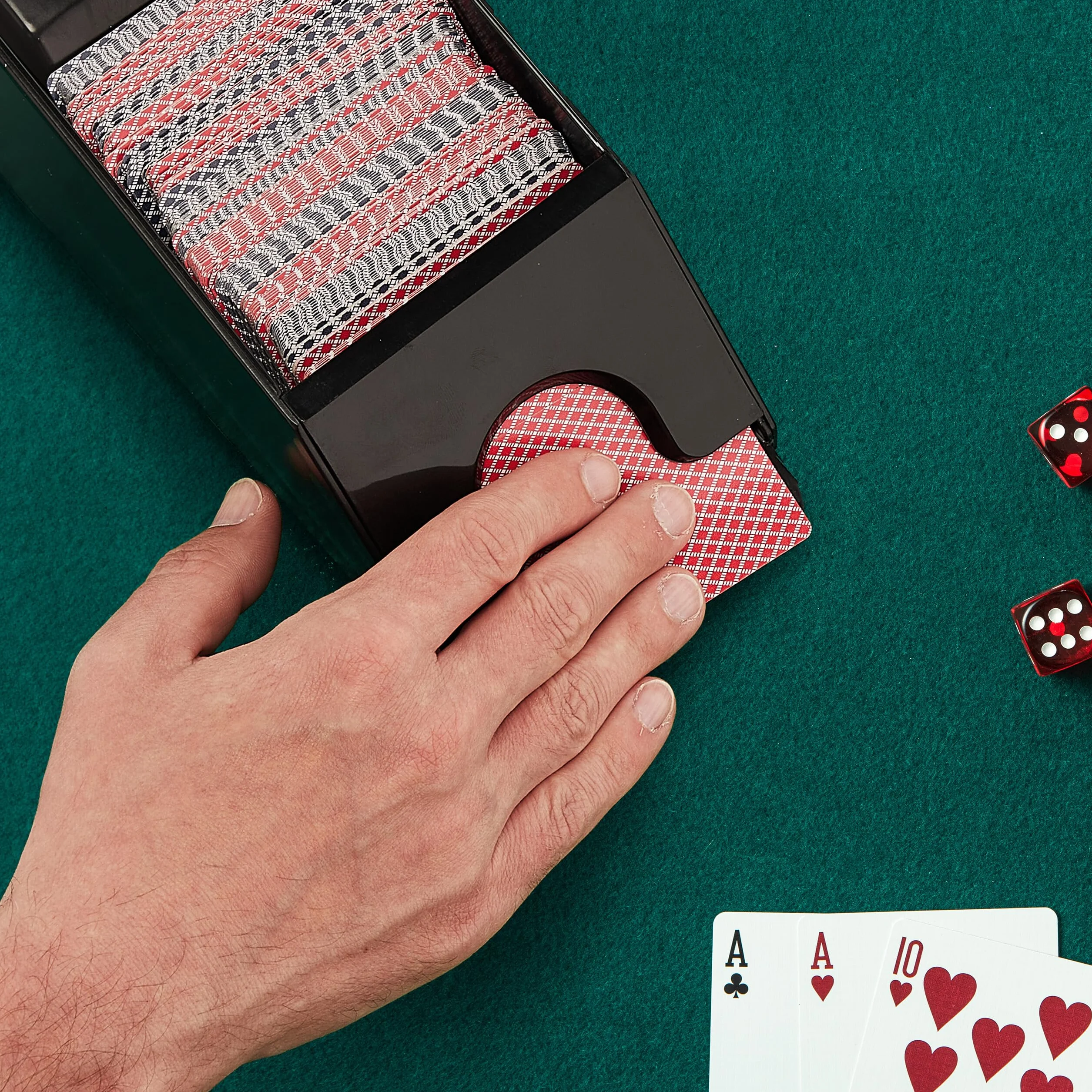 Relaxdays Distributore Carte da Gioco, Dispenser con 4 Mazzi, Dealing Shoe Black Jack, in Plastica, 10x10x25 cm, Nero