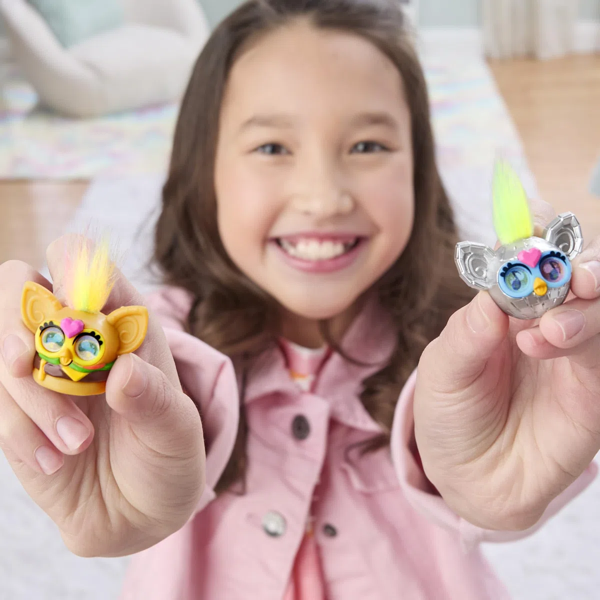 Furby Minis, Serie 1, Confezione da 12 Action Figure
