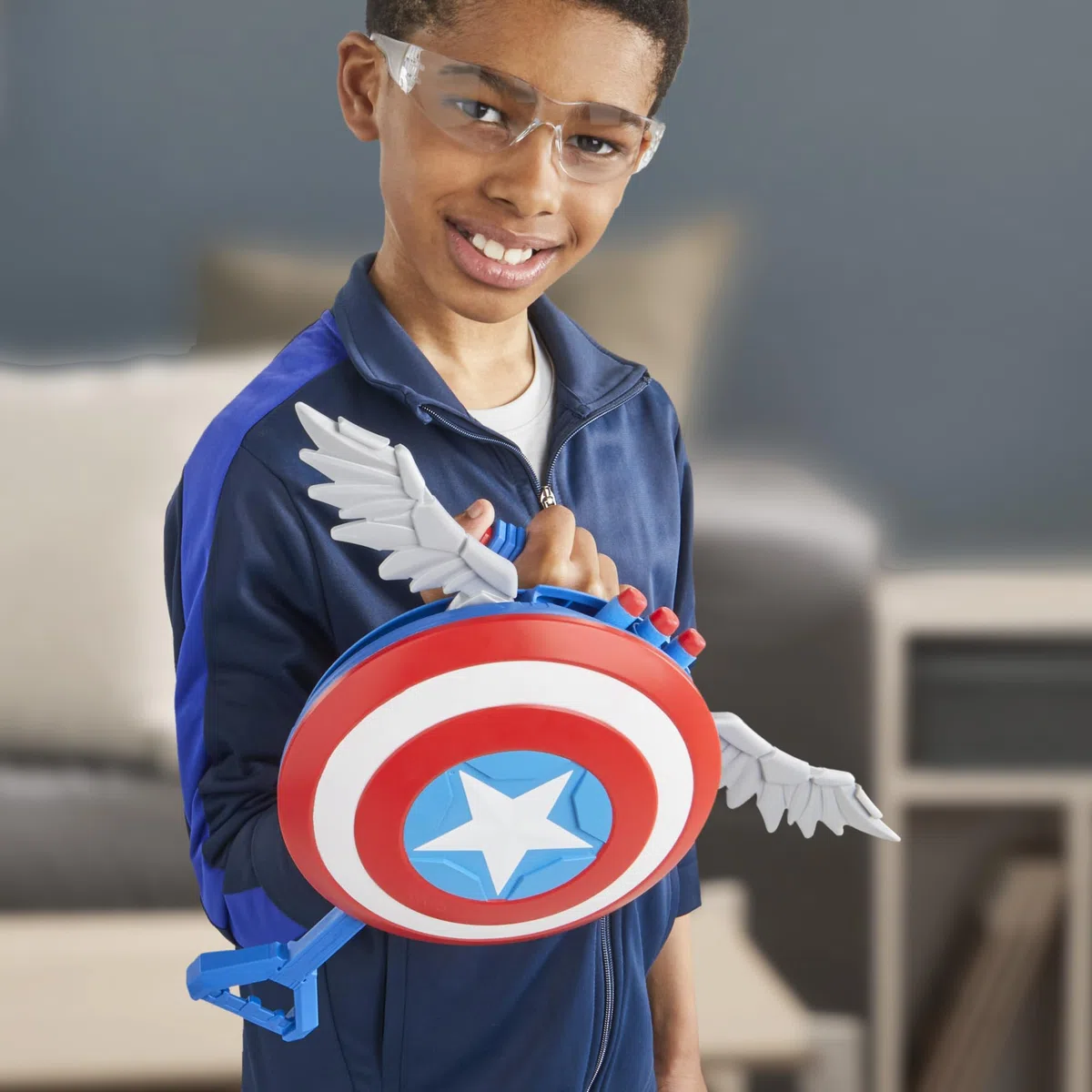 Hasbro Captain America NWO SKYSHOT Blaster Role Play