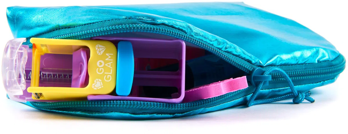 Cool Maker, Go Glam Pochette Decora Unghie, Kit Unghie Bambina, 5 cartucce con 120 Decorazioni, 3 smalti per Unghie da Bambina, Giocattolo per Bambine da 8 Anni