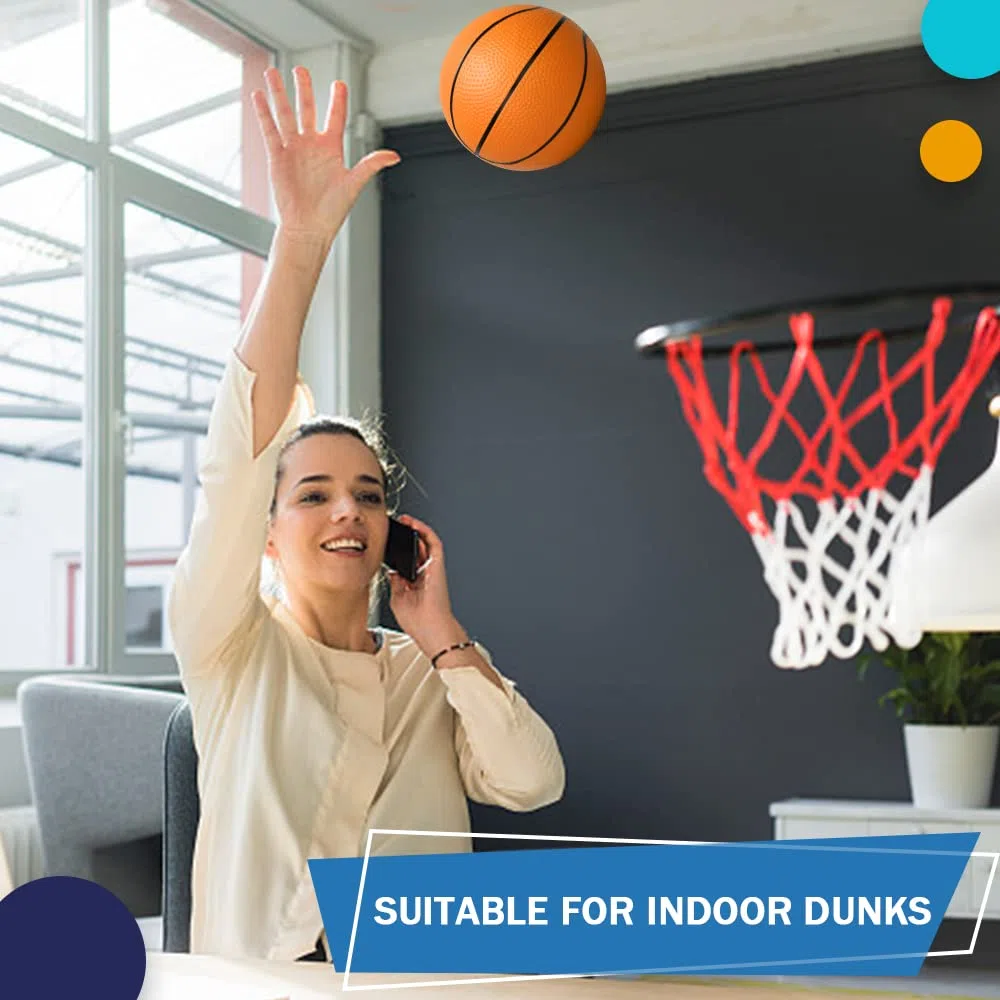 Mini Hoop Pallacanestro in gomma da 7 pollici per bambini Toddlers Replacement Basketball Beach Ball Small Bouncy Balls 4 palline e 1 palla Pump