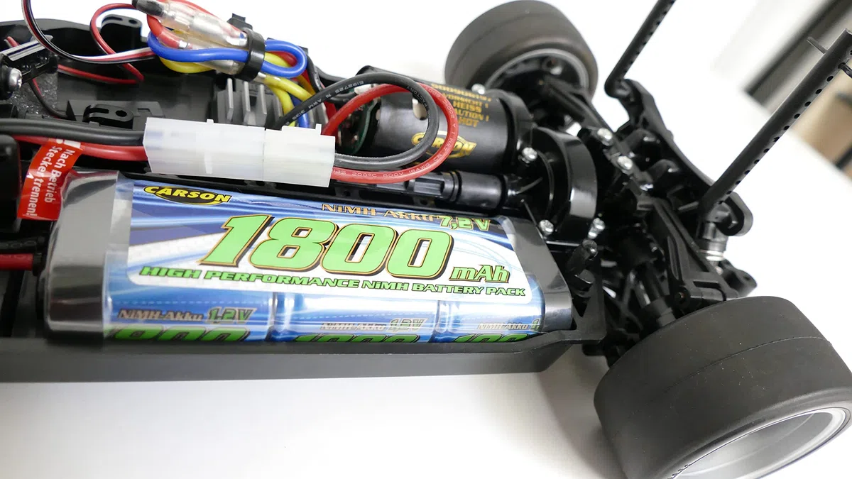 Carson 500608221 7,2V/1800mAh NiMH Race batteria TAM - ricaricabile, con connettore Tamiya, pacco batterie per auto RC, batteria di ricambio veicolo telecomandato, alta qualità, modellismo