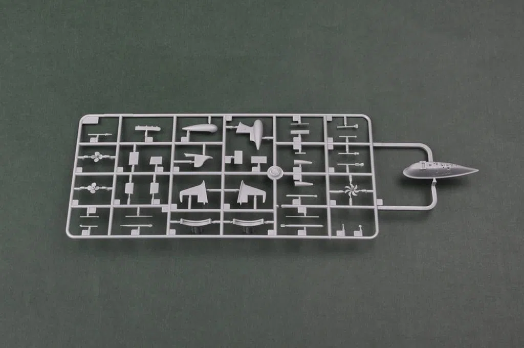 Hobbyboss 1:350 - Soviet Navy Victor III
