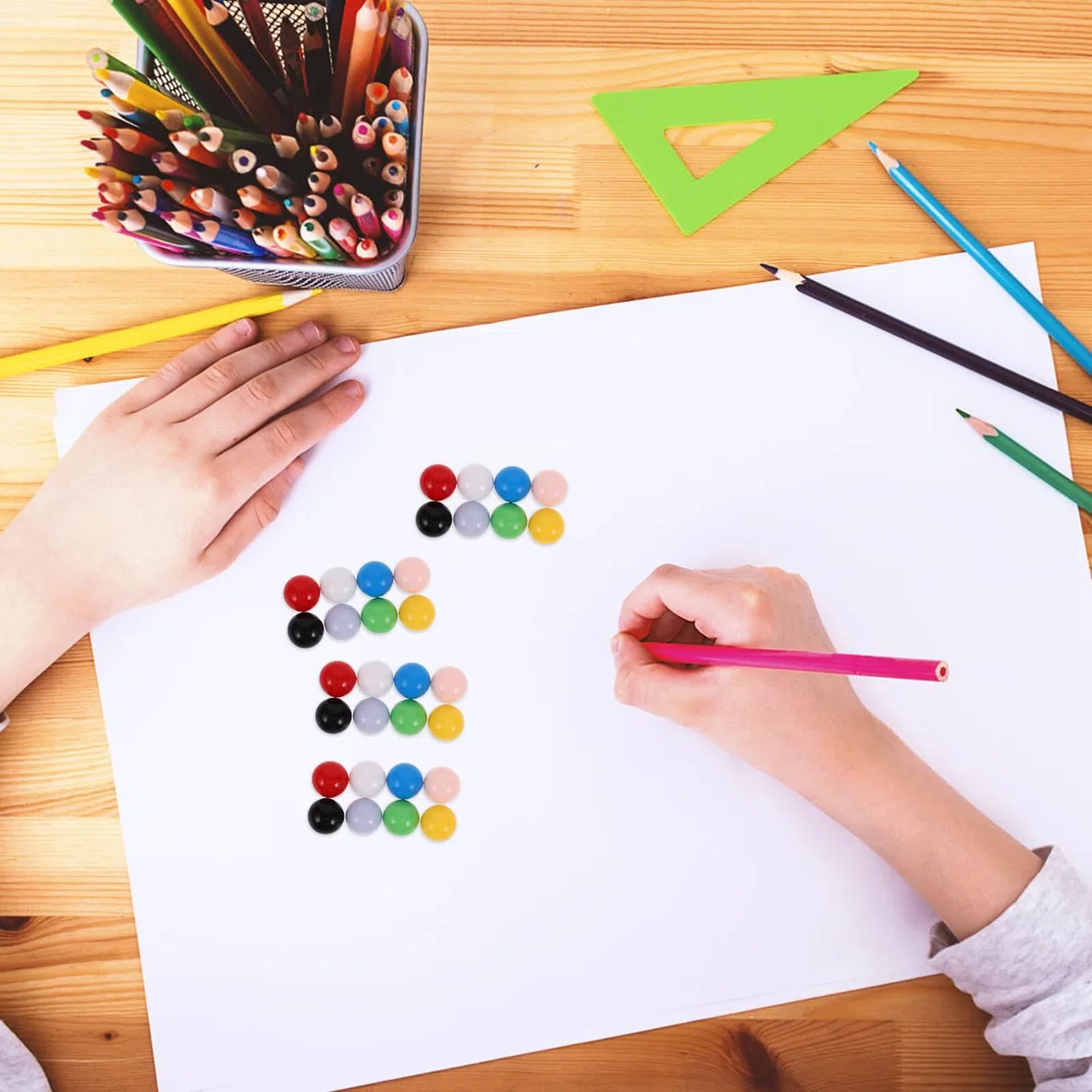 80 Pezzi Biglie Colorate da 12 Mm per Giochi da Tavolo, Giocattolo Educativo per Sfere Robuste e Sicure, Stimola Creatività e Coordinazione Occhio-mano per Uso Domestico