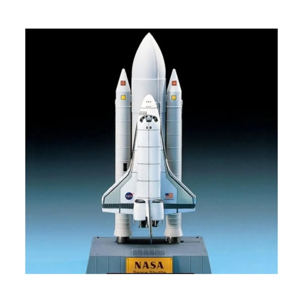 Academy Space Shuttle And Booster Rockets [Toy] (Japan Import)