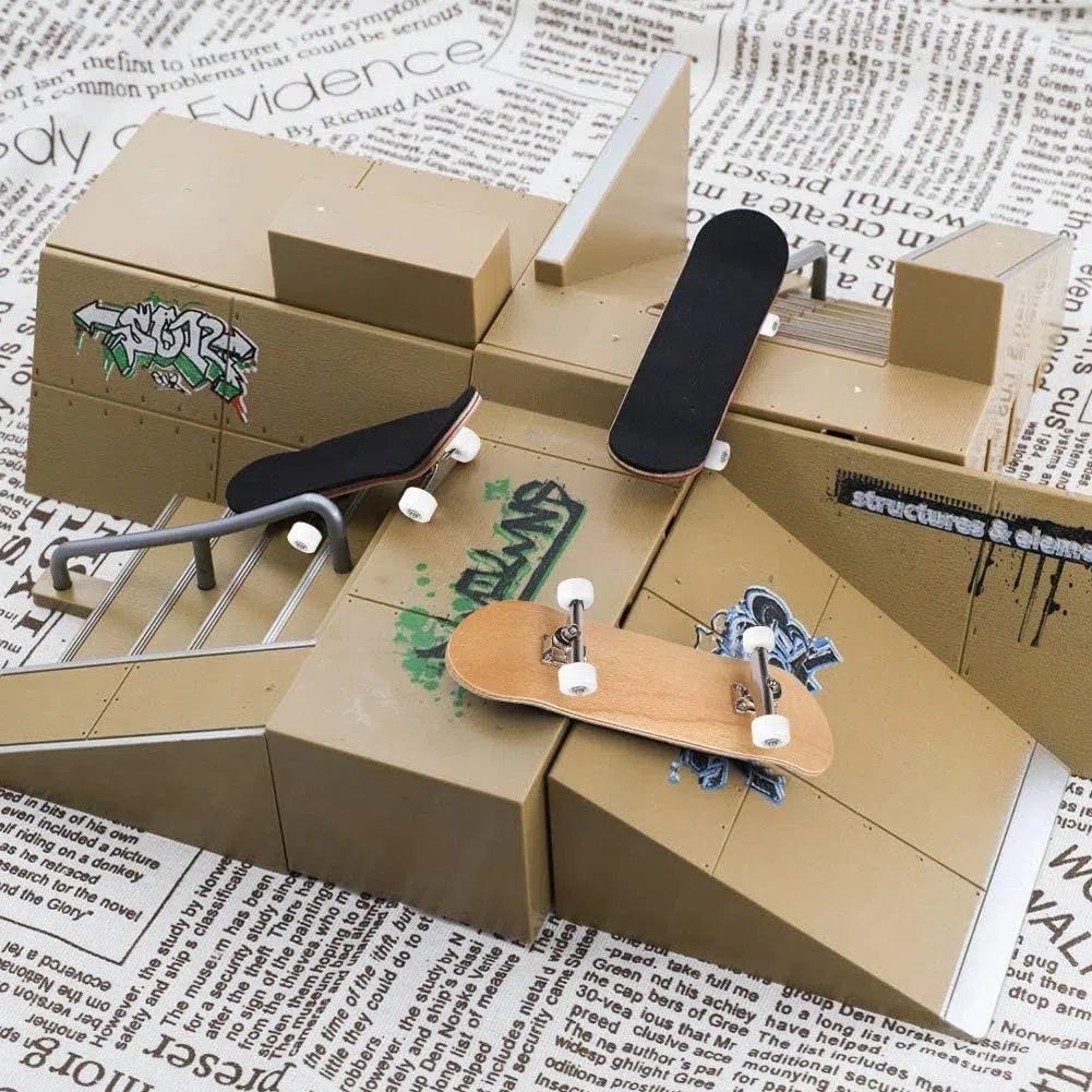 Mini Skateboard Da Dita, Finger Skateboard Giocattolo Legno Di Acero Mini Skate Fingerskate per Giocare o Come Decorazione