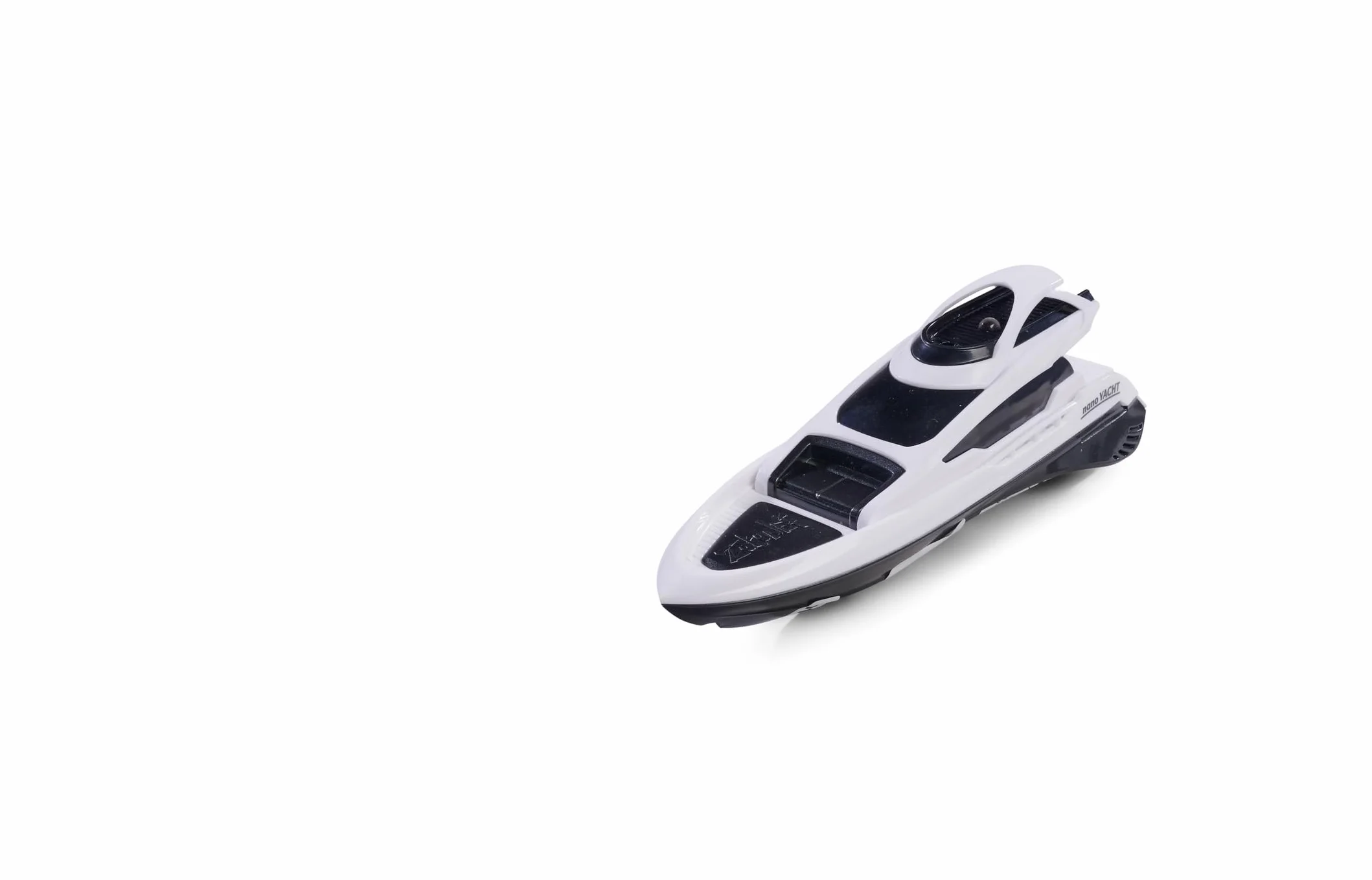 Carson 500108057 Nano Racer Yacht 2.4 GHz - Barca telecomandata, barca RC, barca telecomandata per bambini e adulti, telecomando incluso