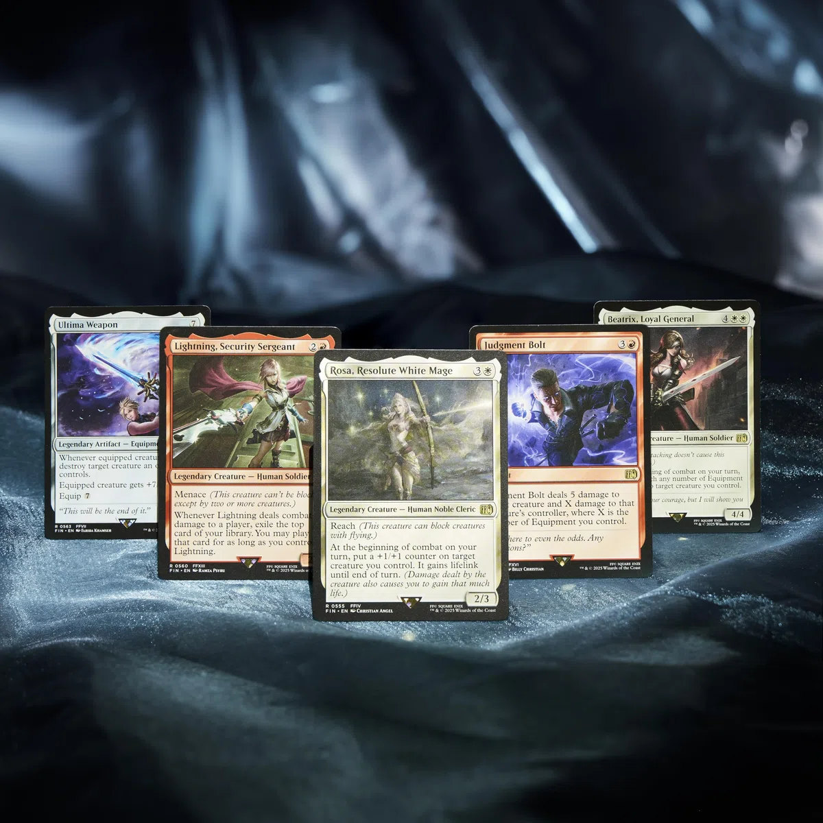 Kit Iniziale di Magic: The Gathering - FINAL FANTASY - Muovi i primi passi in Magic con i 2 mazzi pronto all’uso (Versione Inglese)