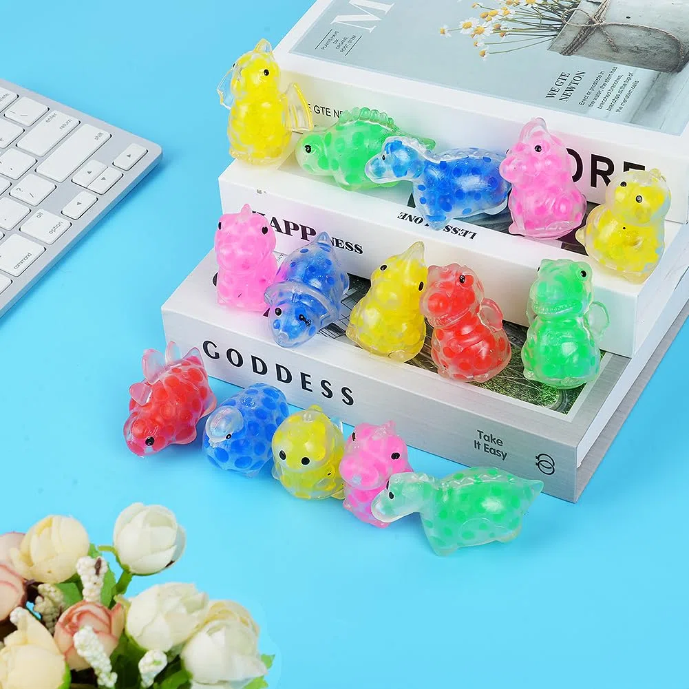 Ainiv 24PZ Squishy Piccoli Gadget Compleanno Bambini, Kawaii Giocattoli Sensoriali, Antistress Fidget Toys, Mini Giocattoli Antistress da Spremere Morbidi, Regalo di Natale, Regalini Fine Festa