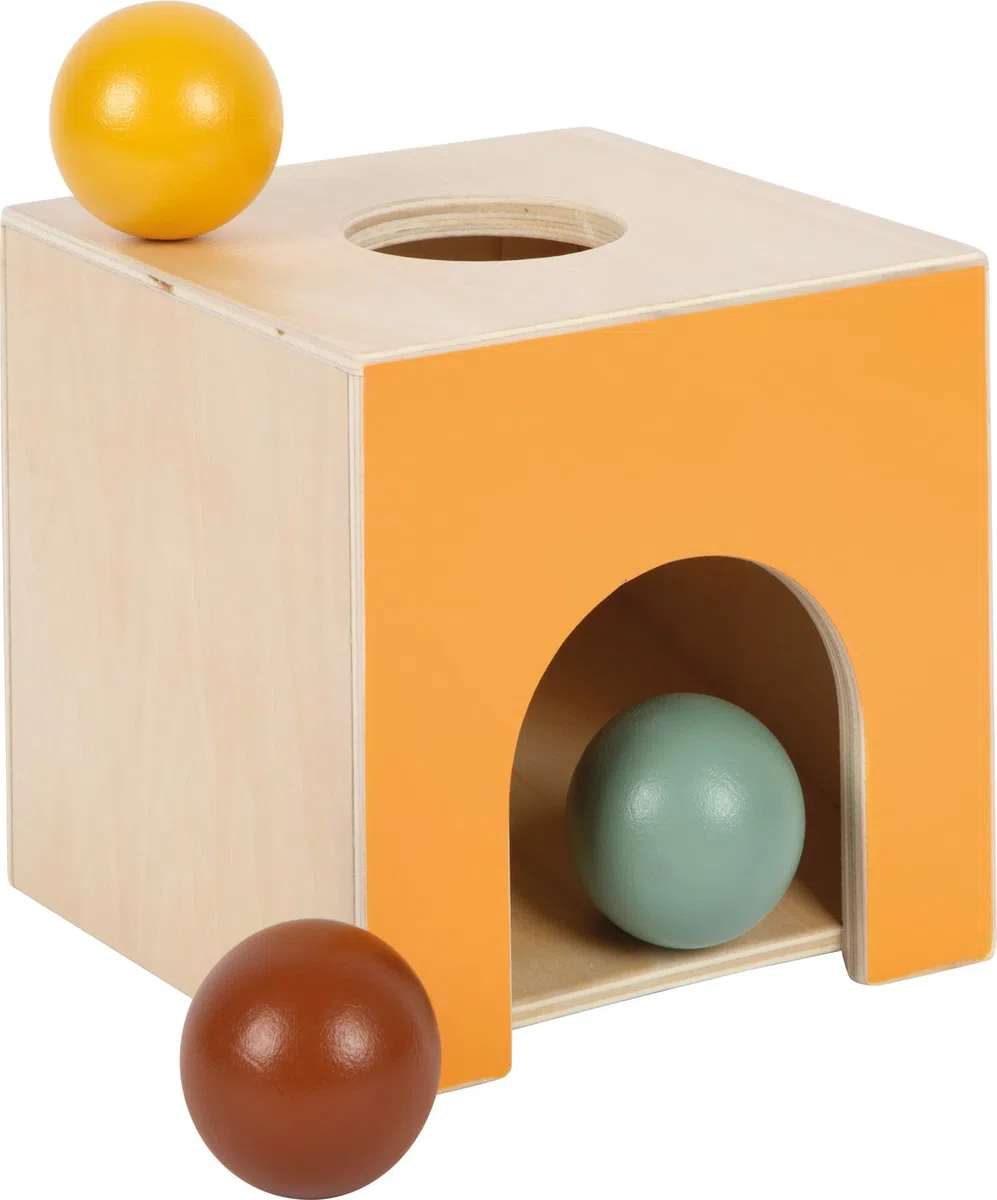 Small Foot Scatola di Palline Montessori in Legno FSC 100% Certificato, Giocattolo per l'apprendimento con 3 Palline, Giocattolo per la motricità per Bambini Piccoli a Partire da 1 Anno, 12744