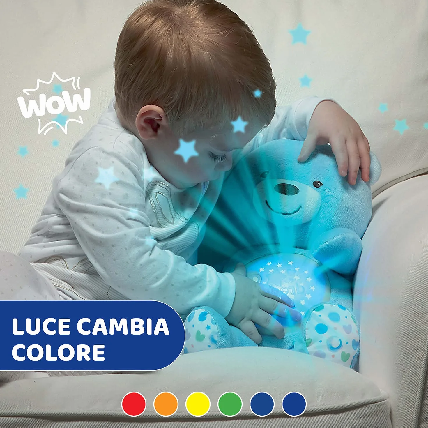 Chicco First Dreams Orsacchiotto Peluche Baby Bear, Soffice Pupazzo Proiettore con Luce Notturna Bambini, Effetti Luminosi e Rilassanti Melodie, Azzurro - Giochi Neonato 0 Mesi +
