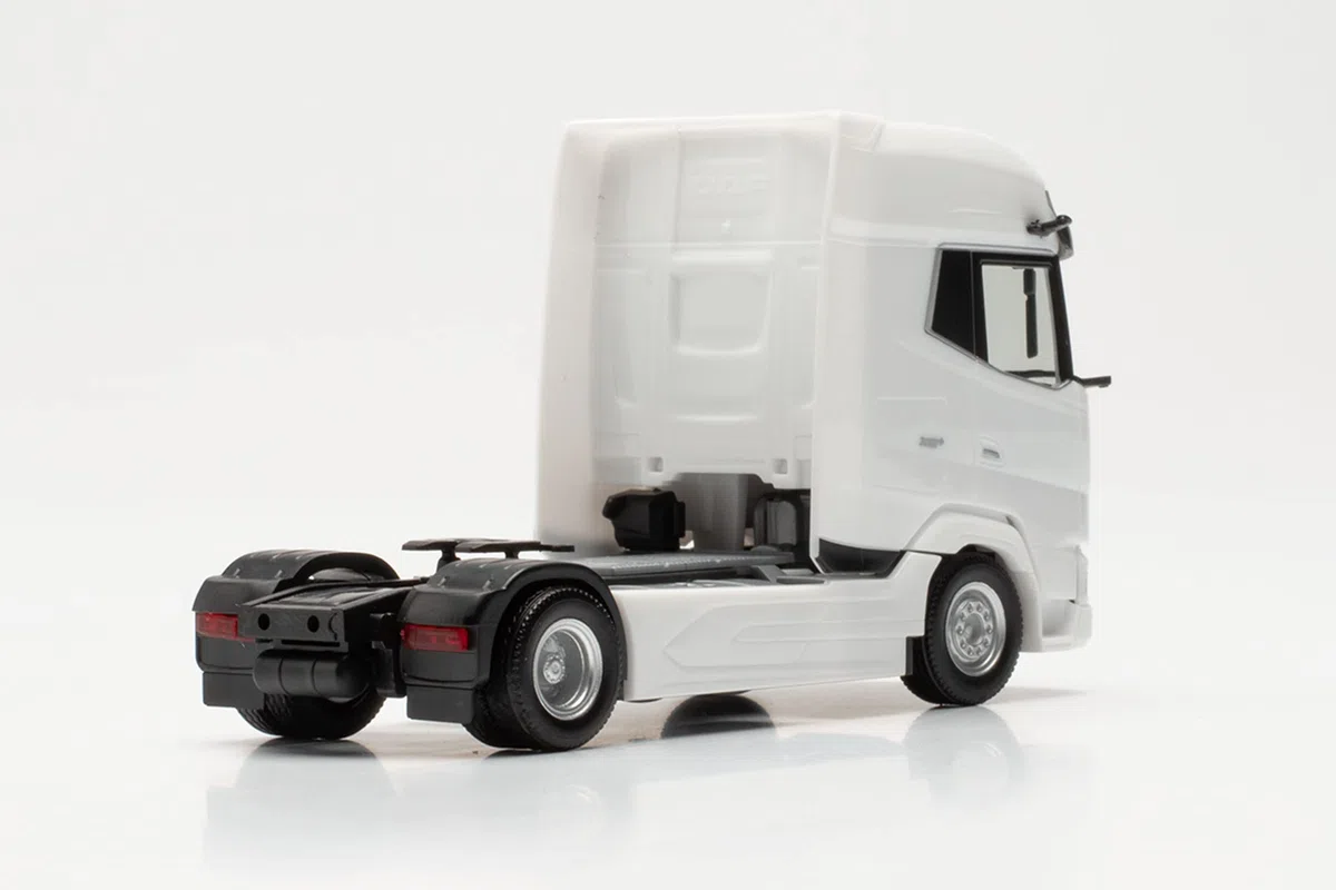 Herpa modello di camion DAF XG+ Trattore, scala 1:87, modello di camion per diorama, oggetto da collezione per modellismo, made in Germany, modello in miniatura
