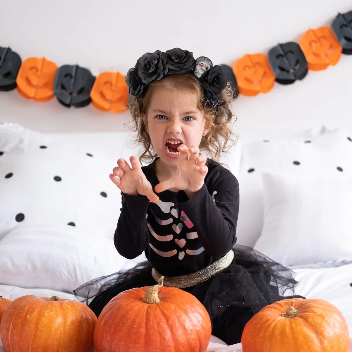 BETESSIN Cerchietto di Halloween Donna - Accessori per Capelli Rosa e Nero - Costume per Halloween, Carnevale, Cosplay, Dia de Los Muertos