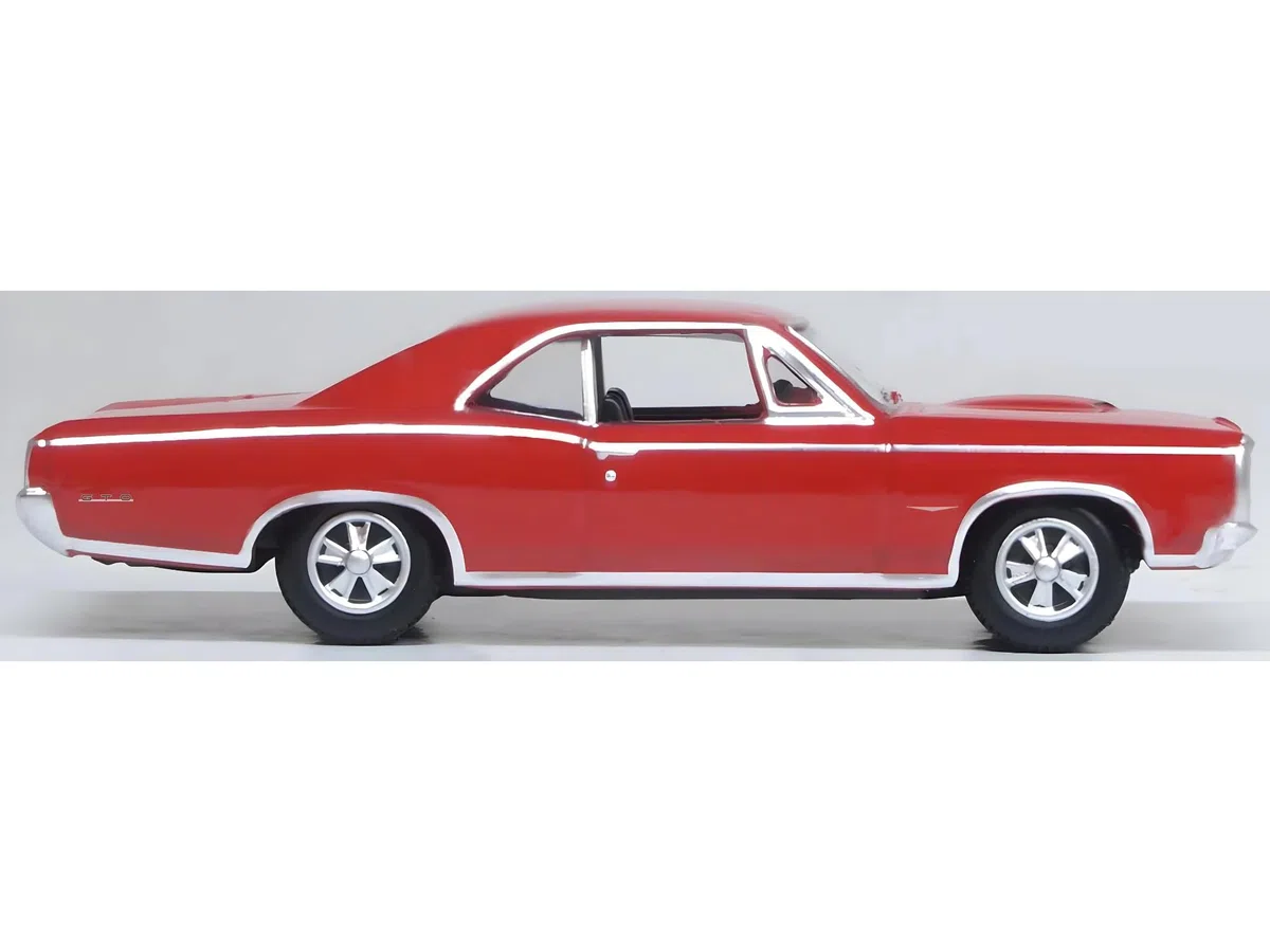 Oxford Diecast 1966 Pontiac GTO Montero Red 1/87 (HO) Scala Diecast Model Car 87PG66002