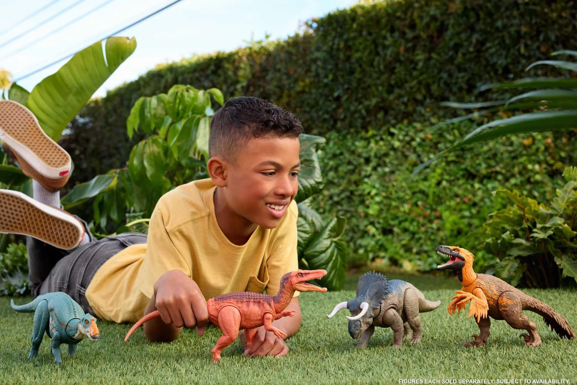 Mattel Jurassic World La Rinascita - Aucasaurus Ruggito Selvaggio, dinosauro giocattolo con movimento della bocca multidirezionale azionato con la coda e suoni, snodato, gioco digitale, JGB88