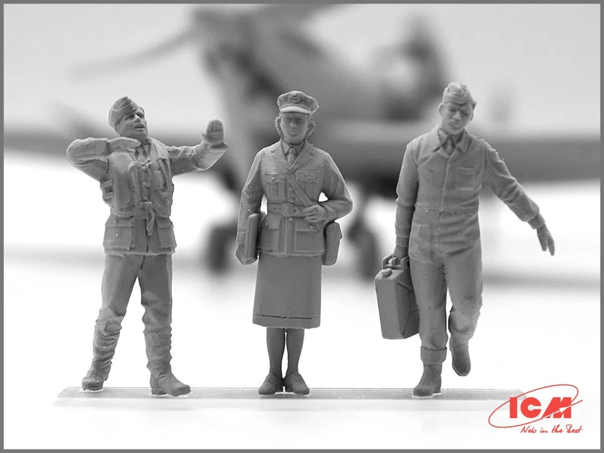 ICM 48081 - RAF Pilots und Ground Personnel, 1939-1945, colore: Nero