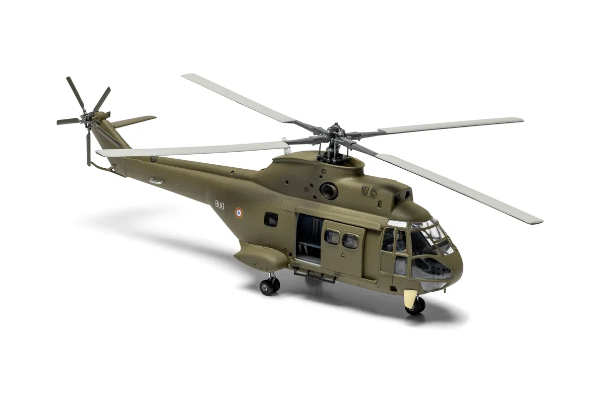 Airfix A03021V Westland Puma HC.1