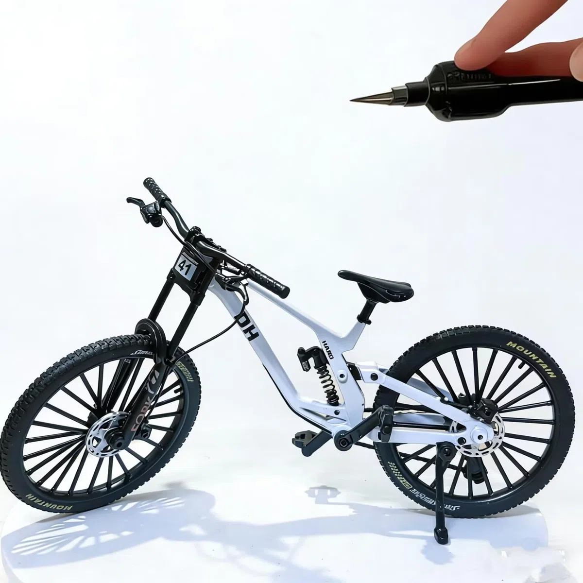 Générique - Mini decorazione per mountain bike, mini bici da dita, giocattolo BMX, mini mountain bike, mini bici (bianco-41)