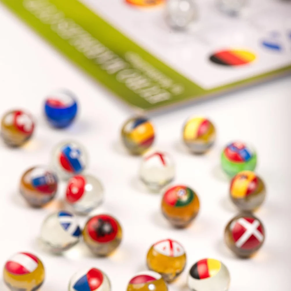 25 biglie di vetro per bambini con bandiera della Coppa del Mondo, 16 mm, ideali per corse di marmo e gare di marmo