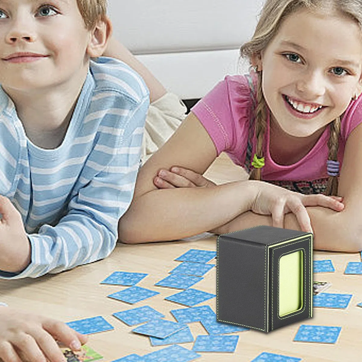 Commander Deck Box - Custodia Per Carte Commander, Scatola Per Mazzi Commanderr Con Grande Capacità Di Stoccaggio, Può Contenere Fino A 100 Carte Da Gioco. Scatola Multifunzionale Per Cristalli,