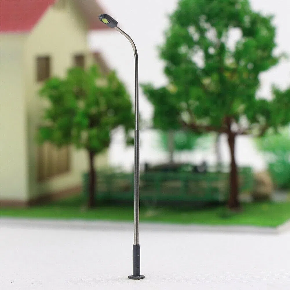 10Pcs Lampada da Strada Modello LED, Lampada da Modello Ferroviario 1:50 Bianca Calda, Lampione da Palo, H0 per Singola Testa di Misura TT