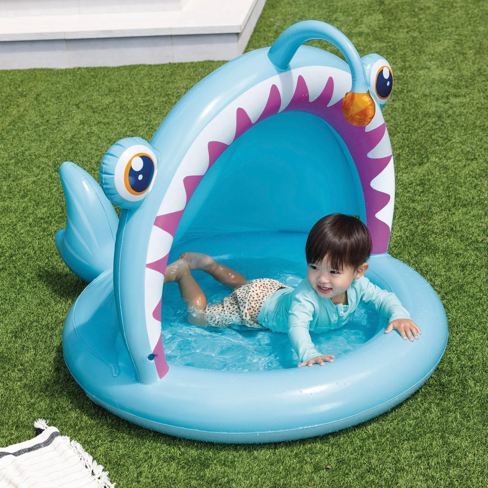 Intex 58419NP - Piscina Gonfiabile Baby Rana Pescatrice, 127x102x86 cm, 1-3 Anni