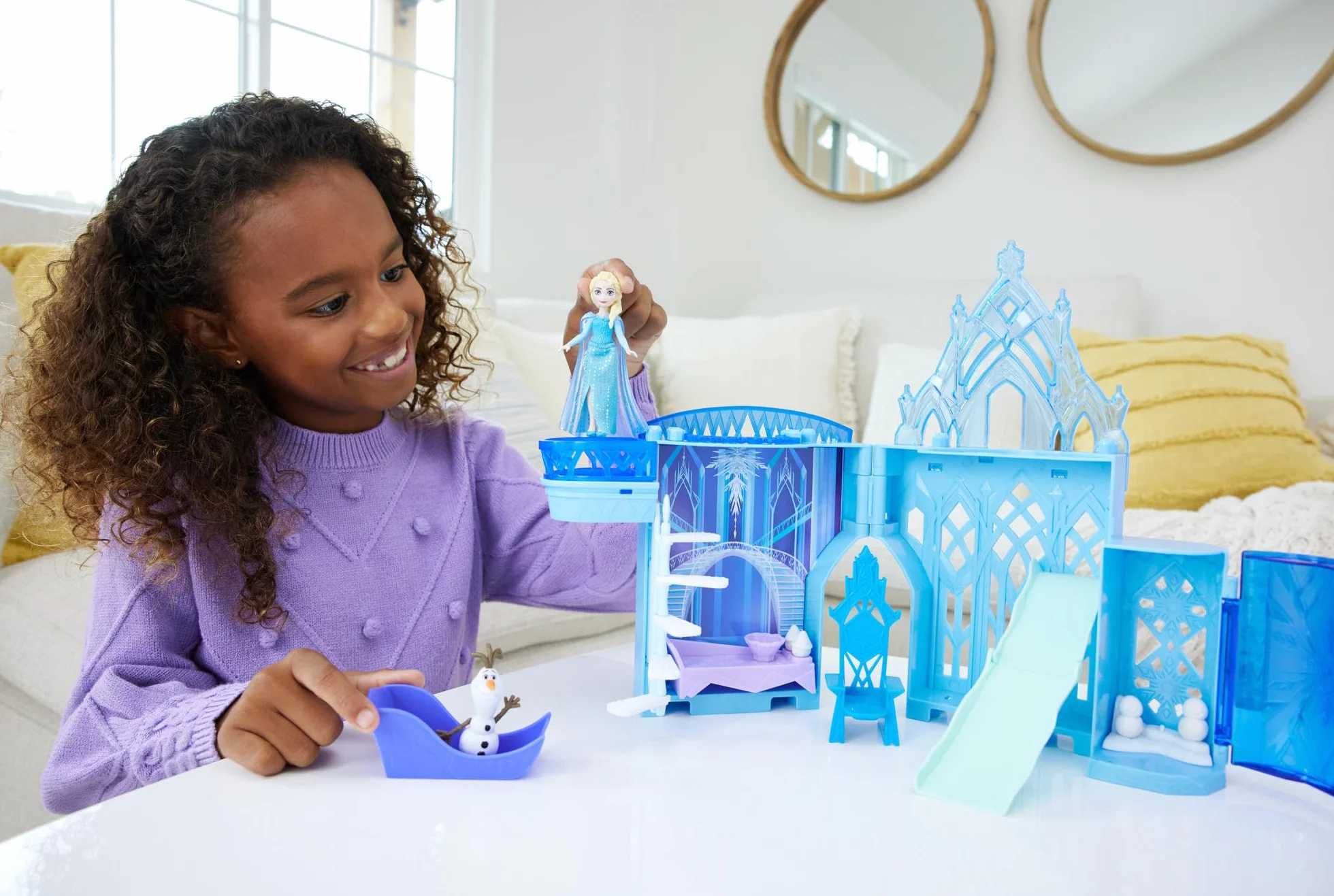 Mattel Disney Frozen - Il Palazzo di Ghiaccio di Elsa, set castello componibile ispirato al film con mini bambola e 8 accessori inclusi, giocattolo per bambini, 3+ anni, JDP63