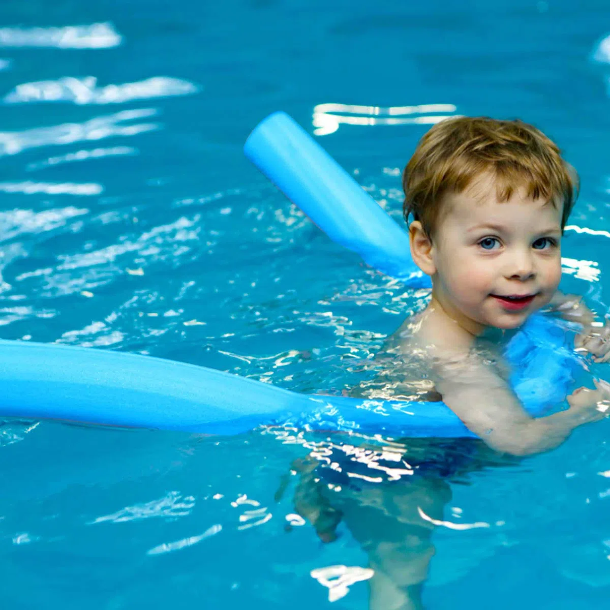 Tagliatelle Da Piscina Per Nuotare,Tagliatelle Per Piscina In Schiuma,Tubo In Schiuma Per Tagliatelle Galleggianti Solide Da 59 Pollici, Tubo Galleggiante In Schiuma Per Tagliatelle Per Piscina