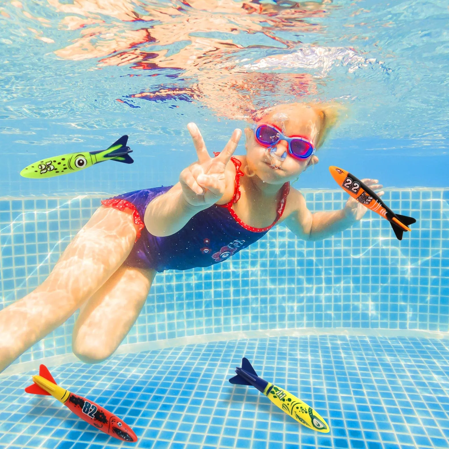 Set di 11 giocattoli subacquei subacquei per bambini dai 4 ai 12, anello sommergibile per alghe, giocattolo per acqua, set estivo per feste in piscina, regalo per ragazzi e ragazze