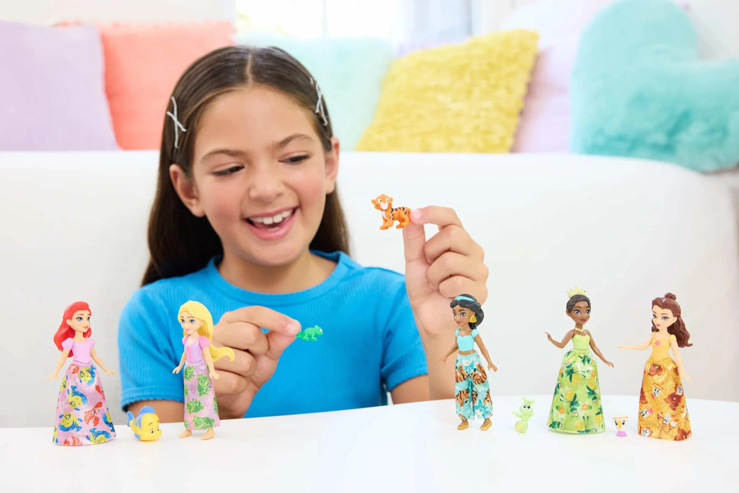 Mattel Disney Princess - Principessa e Amico Multipack, set con 5 mini bambole snodate e 5 personaggi amici abbinati, ispirati ai film Disney, giocattolo per bambini, 3+ anni, JBL33