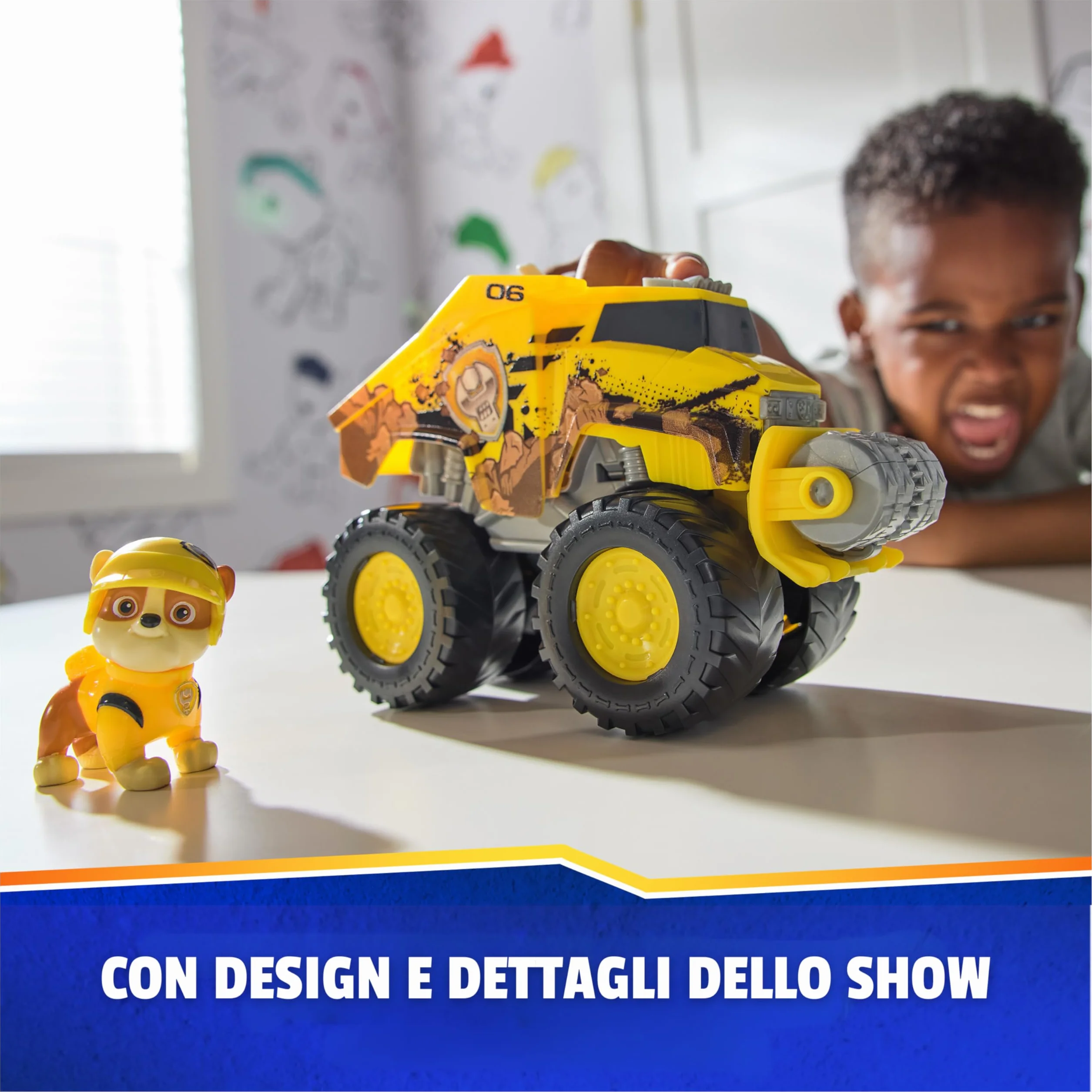 Paw Patrol: Rescue Wheels, Bulldozer di Rubble, Veicolo Giocattolo con Trasformazione e Personaggio Collezionabile, Giocattoli per Bambini e Bambine, 3+ Anni