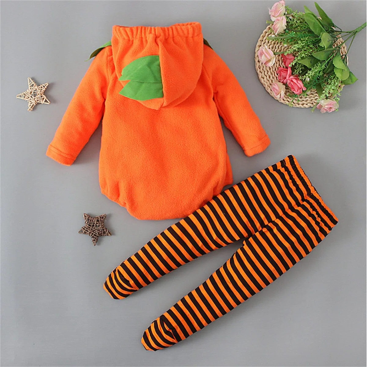 Achimlt 2 Pezzi Costume Halloween Neonato Zucca Tutina Pagliacetto Bebé Unisex, Zucca Vestito Halloween Neonato con Cappuccio Leggings a Piedi a Righe per Carnevale Feste e Cosplay