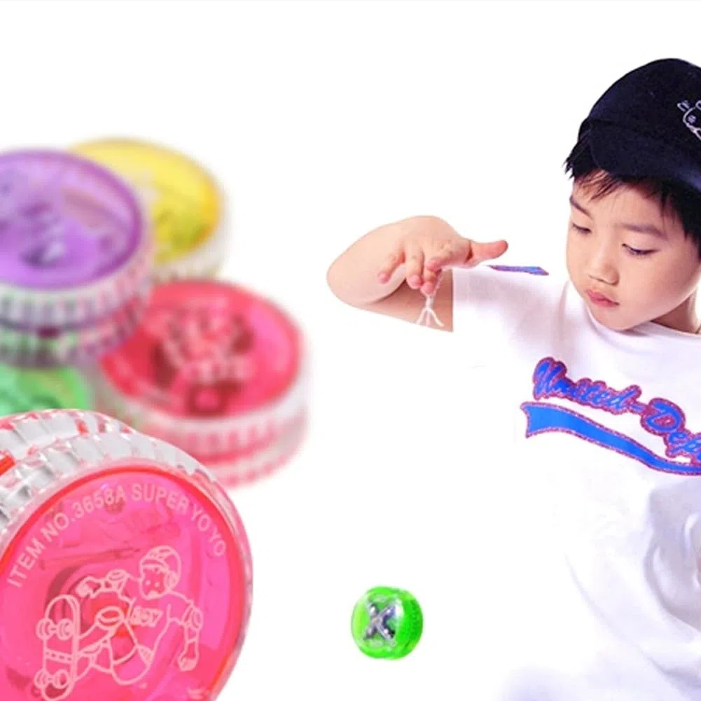 LED YoYo Con Luce - Giocattoli per Principianti, Reattivo in Plastica - 4 Pezzi per Bambini, Compleanni