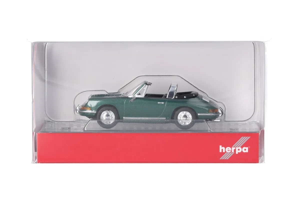 herpa Modellino auto Porsche 911 Targa, miniatura scala 1:87, pezzo da collezione, Made in Germany, modello in plastica, colore: verde metallizzato