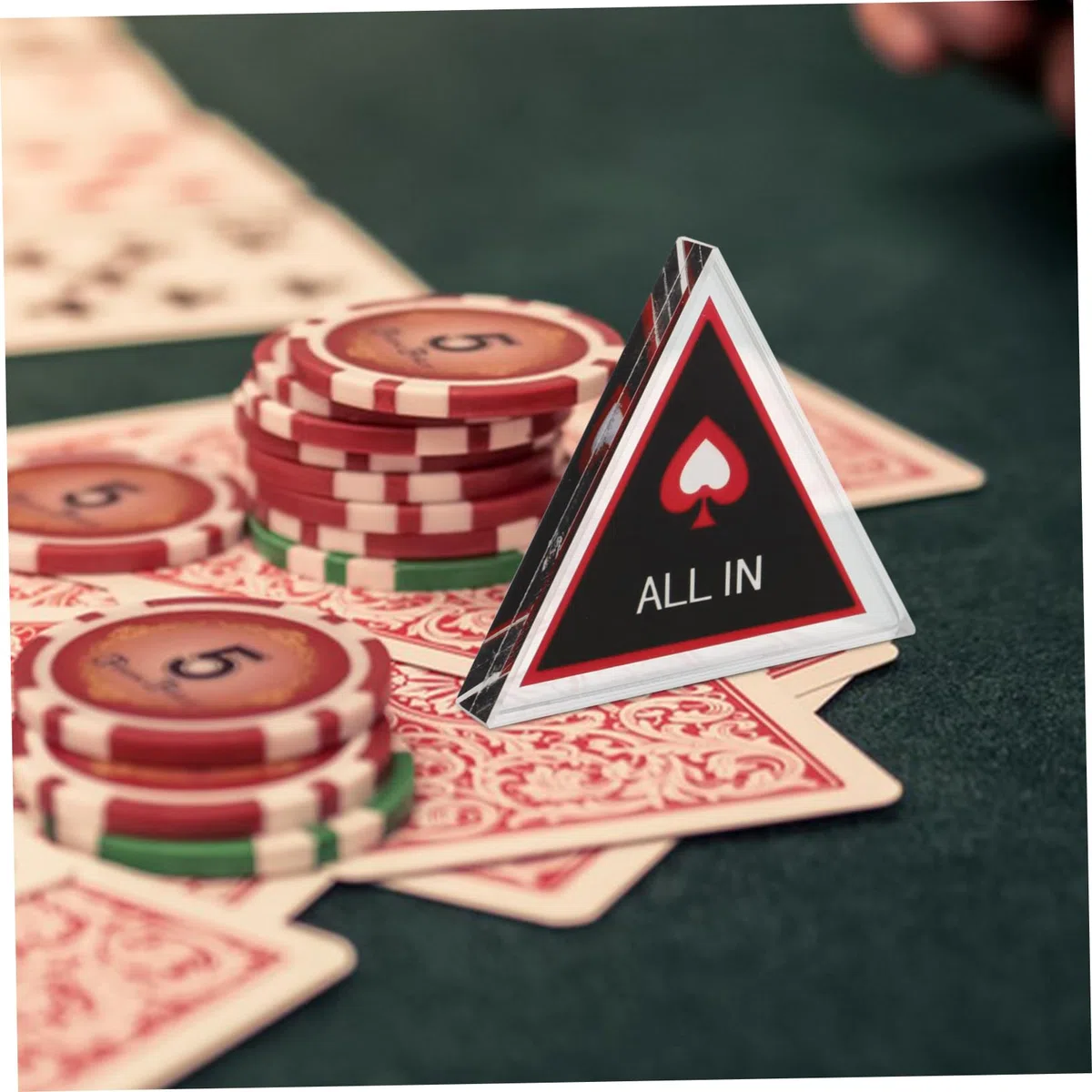 Yardwe Pulsante Del Dealer in Acrilico Forma Triangolo Per Poker Doppio Fiches Da Gioco Per Giochi Intrattenimento Per Feste e Attività All