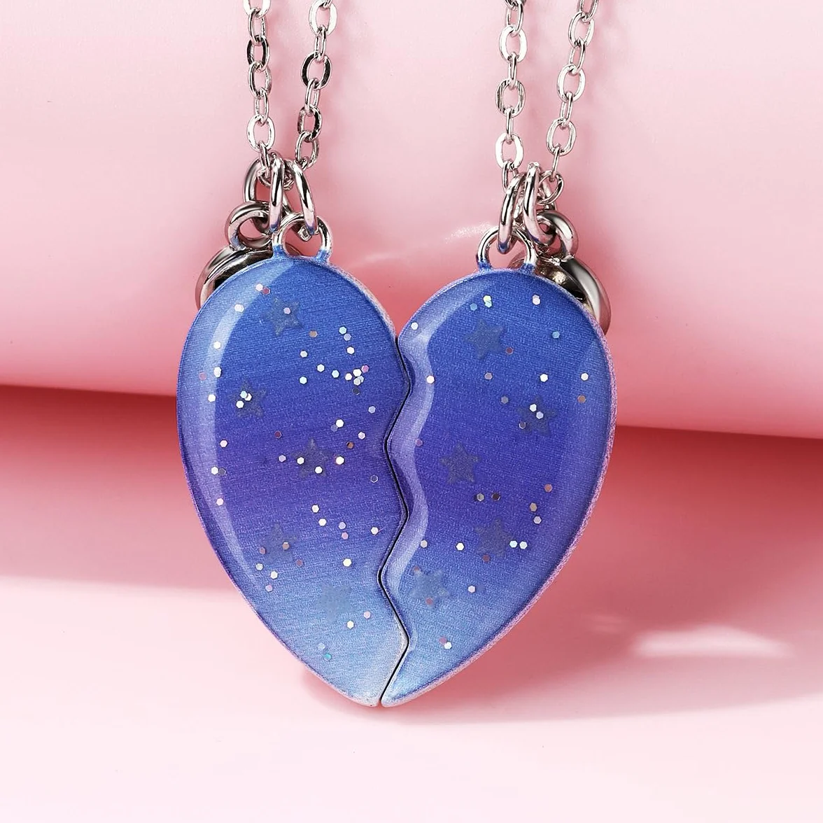 2PCS Collane Notte Stellata Magnetiche Uniche BFF, Collane a Catena con Ciondolo Cuore Best Friends con Luminoso, Collana Incandescente, Amicizia Gioielli Regali per Donne Ragazze Amici Sorelle Madre