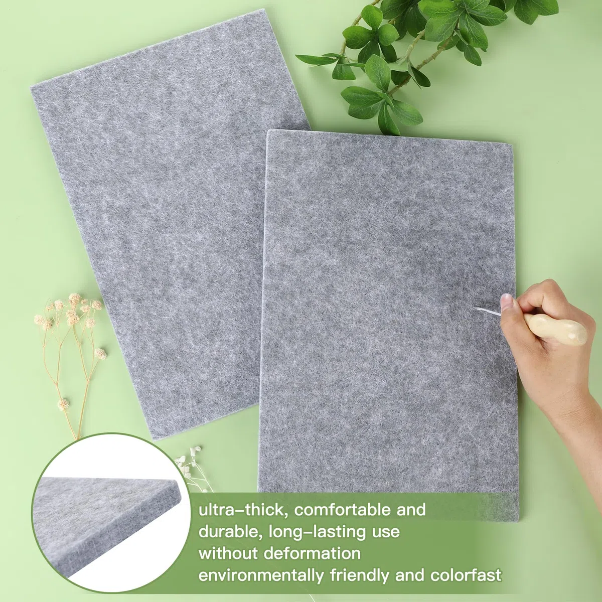 4 Pezzi Punteruolo E Tappetino per Bambini Kit, Kit Punteruolo e Feltro per Bambini, Set Tingling, 4 X Kit per Infeltrimento ad Ago 20x30x0,9cm con 4 X Aghi da Agopuntura per Regalo di Pasqua, Natale
