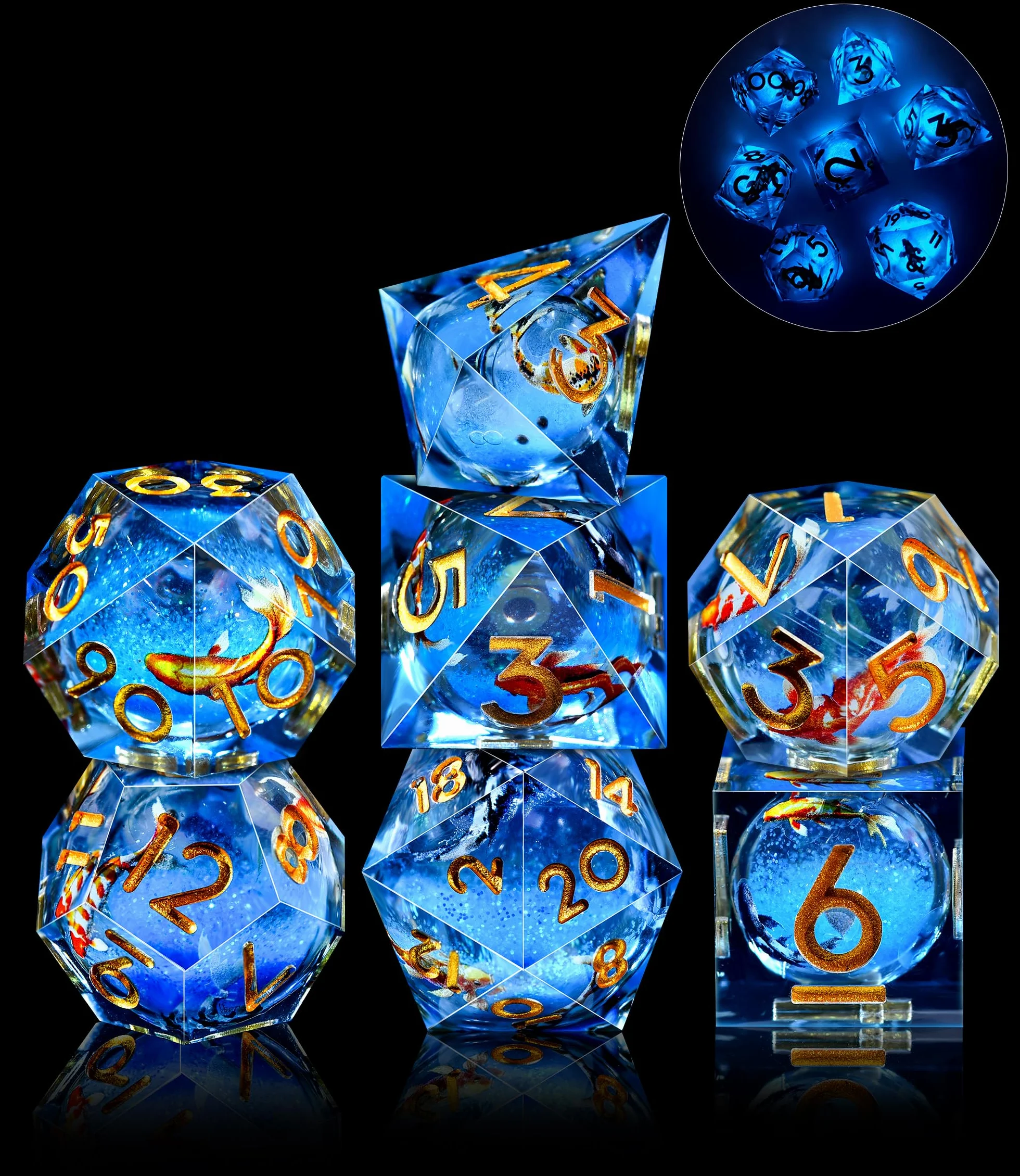 SIQUK 7 Pezzi Poliedrici Set Dadi da Gioco Luminosi Nucleo Liquido DND in Resina Koi Fish D4 D6 D8 D10 D12 D20 D% per RPG MTG