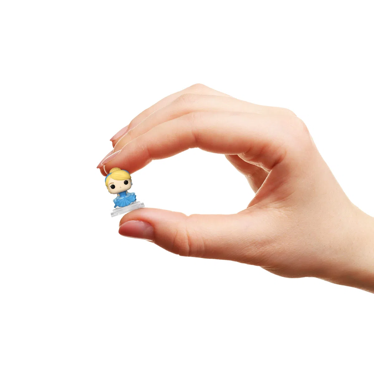 Funko Bitty Pop Disney Princess Cinderella, Snow White, Aurora E una Mini Figura Misteriosa a Sorpresa 0.9 Inch (2.2 Cm) da Collezione Ripiano Espositivo Impilabile Incluso Idea Regalo