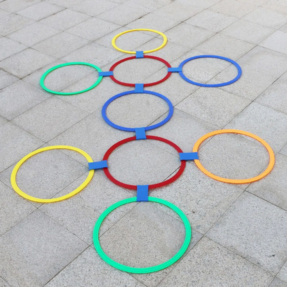 Gioco della Campana con Anelli, Campana con Connettori, età 3+, Set da Gioco per Bambini, Giocattolo Durevole, Allenamento di Agilità, Campana Colorat, 42 cm 10 Anelli