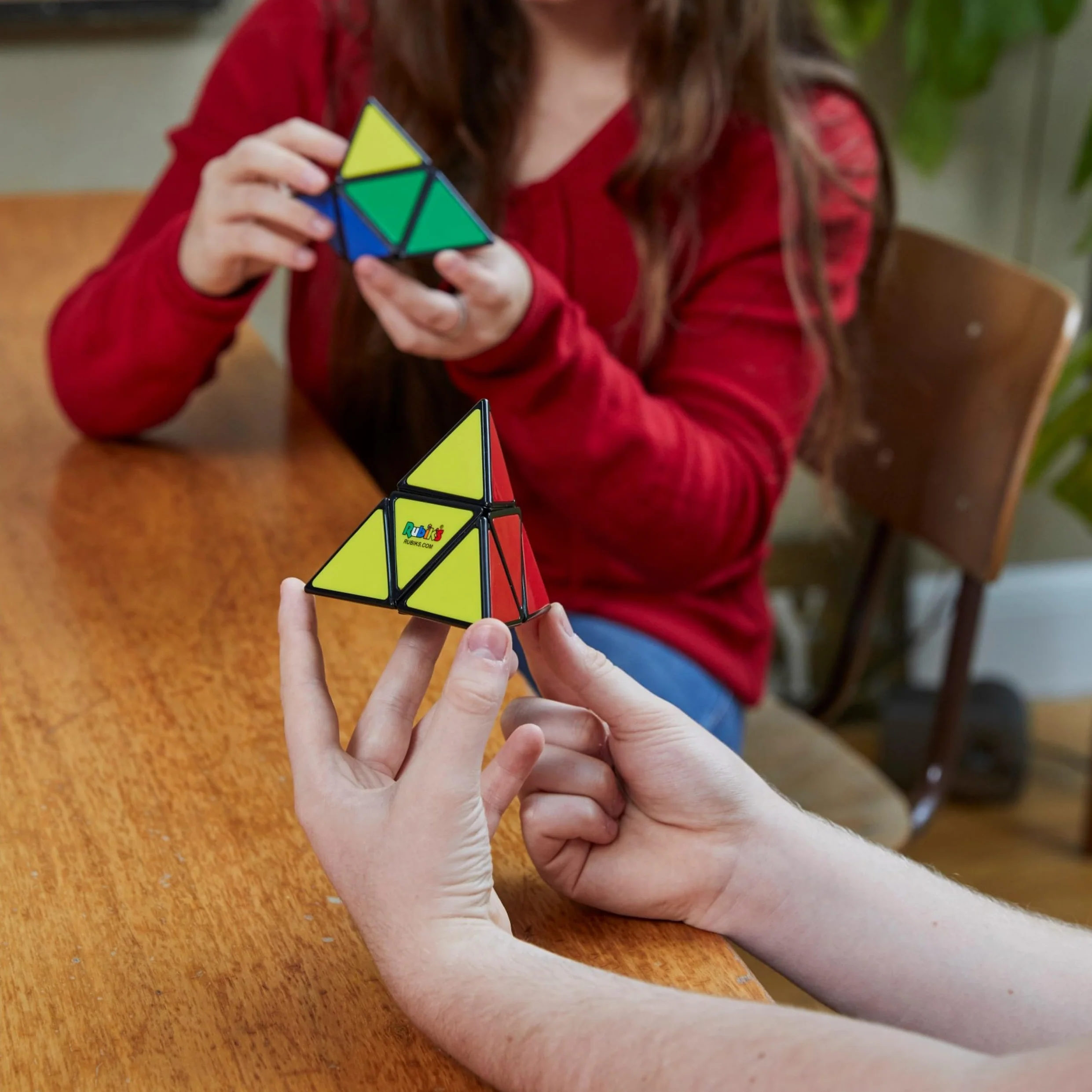 Rubik's Pyramid, Rubik's Pyramid Pocket Puzzle triangolare abbinato